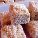 I love these no bake lemon coconut squares, they’re soft and chewy and fudge-like. thelinkssite.com