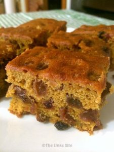 This Pumpkin Fruit Cake is a luscious snack cake that is almost irresistible! thelinkssite.com