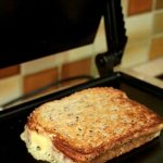 This one tip will mean that you will never have to clean your sandwich maker plates again! thelinkssite.com